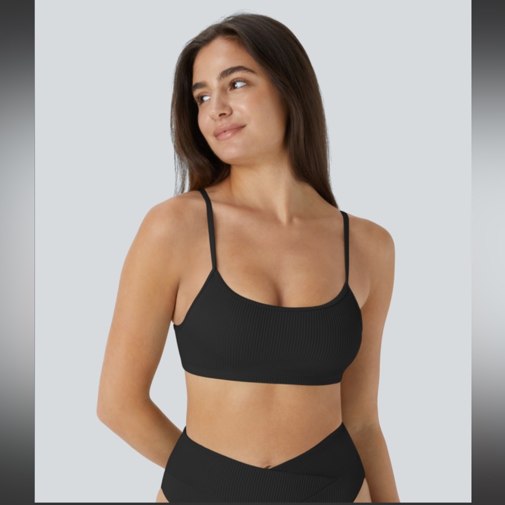 Halara Ribbed Adjustable Strap Backless Bikini Top
Swimsuit